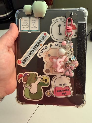 Customer photo review of Pink Bow Charm - Tumbler Handle Charm