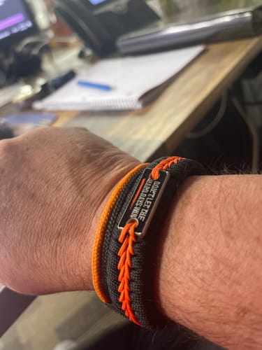 Customer photo review of Hard Days