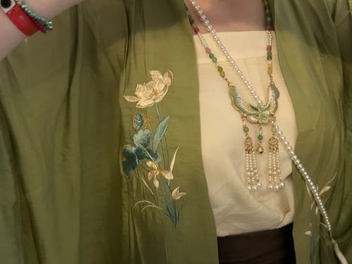 Customer photo review of Shen Miao 神庙 Temple Song Dynasty Tencel Beizi Ruqun Set