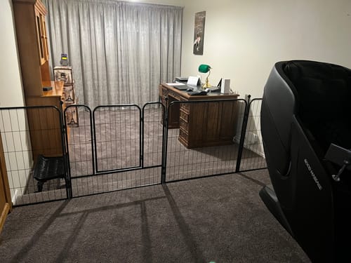 Customer photo review of Dog Playpen 12 Panels - 80x80cm