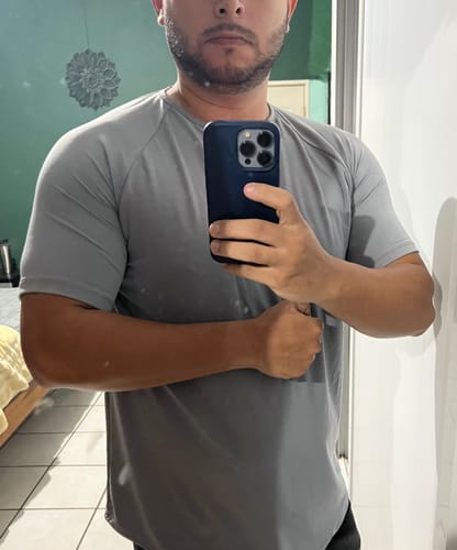 Customer photo review of Training Sport Tee - Light Gray