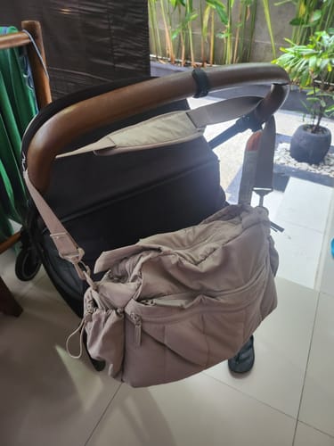 Customer photo review of Puffy Water-Resistant Gym & Travel Duffle Bag