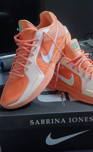 Customer photo review of Nike Women's Sabrina 2 EP 'Apricot Agate' Basketball Shoes