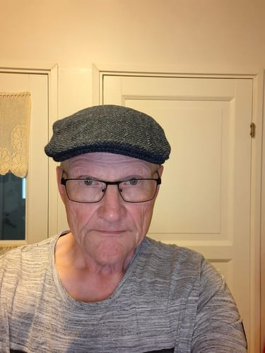 Customer photo review of Donegal Touring Cap Tweed