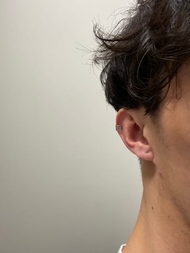Customer photo review of Triple Band Ear Cuff