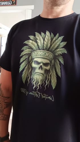 Customer photo review of T-SHIRT DARK RUIN