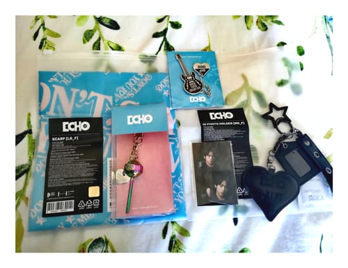 Customer photo review of BTS JIN - ECHO OFFICIAL MD SCARF