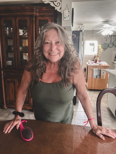 Customer photo review of Buy 2 Uric Acid Support Capsules, Get Tincture Free!