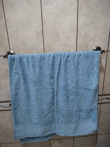 Reseña con foto de un cliente sobre TOALLA DE ALGODÓN - Celeste