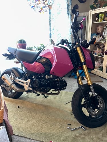 Patricia S. review of High Glossy Ruby Star Vinyl Wrap image 1 out of 2