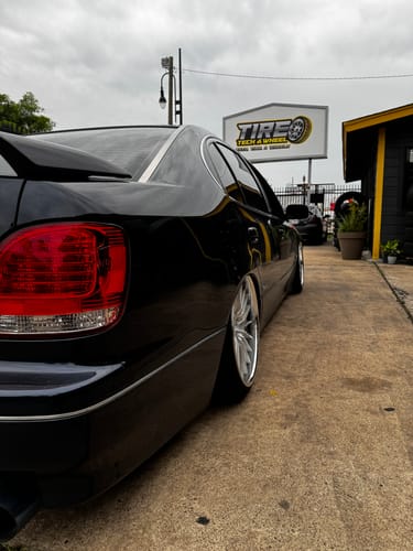 Customer photo review of CUSTOM FORGED 2-PIECE WHEELS: RV-DA01