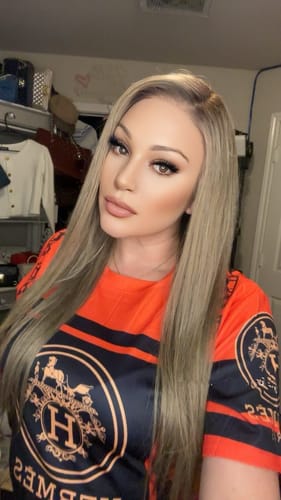 Customer photo review of Wavymy Ombre Ash Blonde Hair with Brown Root Straight Hair 6x4 Lace Wear Go Glueless Wig 180% Density