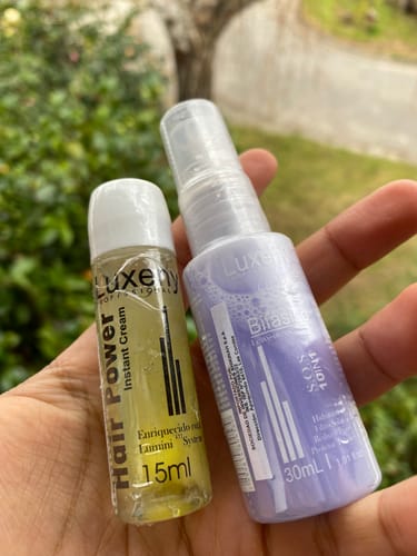 Reseña con foto de un cliente sobre Mini Kit Reparación Capilar S.O.S