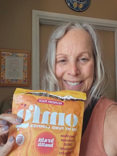 Customer photo review of Lion's Mane Brain Health Gummies