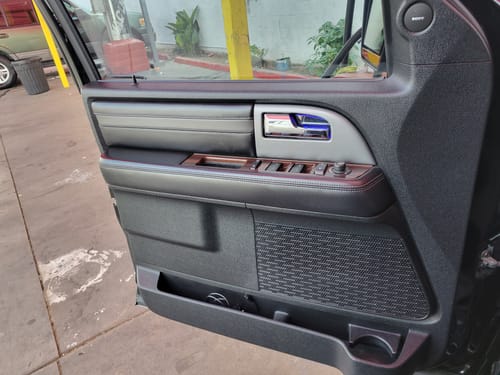 Customer photo review of BLACKLINEĀ® RESET INTERIOR CLEANER & SCENT BOOSTER