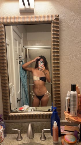 Customer photo review of Seamolly Contrast Color Vintage U-ring Metal Bandeau Bikini Set