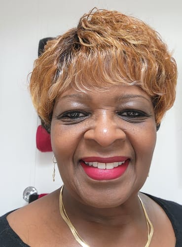 Customer photo review of Vanessa Fashion Full Wig - IADA