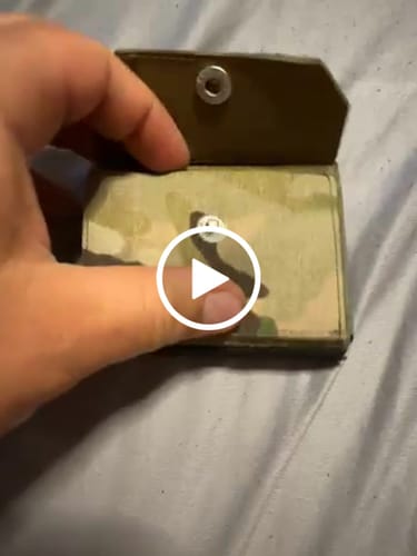 Customer video review of Tactical Wallet Münzfach - Multicam Hell