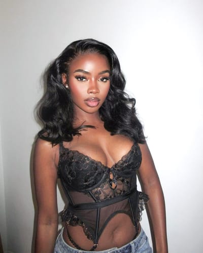 Customer photo review of Color-Pop Luxe Bob Wig! 13x4 HD Lace Front Silky Straight 12" 200% Volume Silky Finish