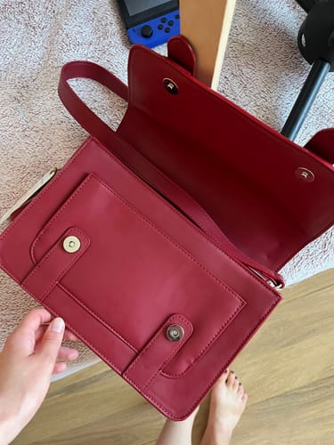Customer photo review of Jane Messenger Bag