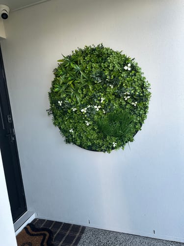 Customer photo review of Flowering White Artificial Green Wall Disc UV Resistant 100cm (Black Frame)