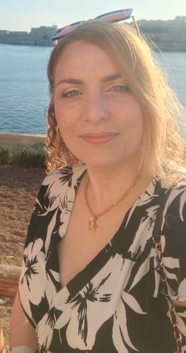 Customer photo review of Starfish & Pearl Necklace