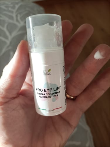 Customer photo review of Pro Eye Lift