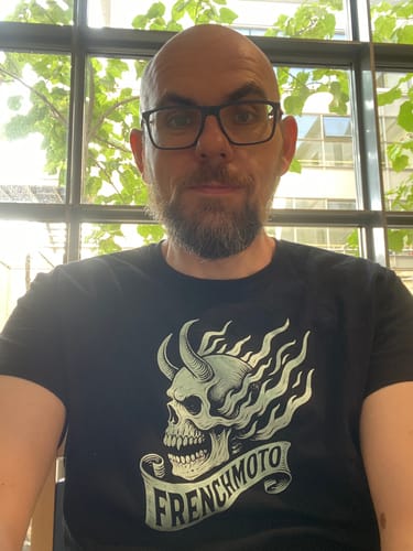 Customer photo review of T-SHIRT BLUE DEVIL