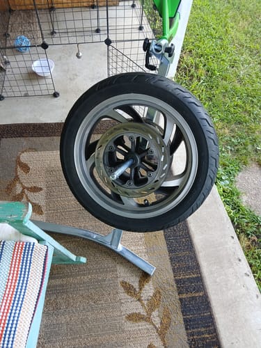 Customer photo review of Rabaconda Street Bike Tire Changer