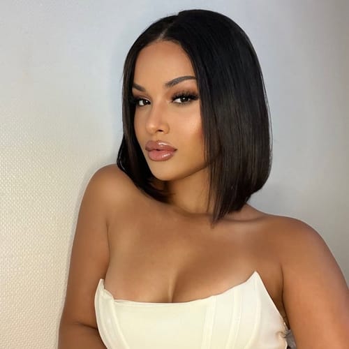 Customer photo review of Blunt Cut Glueless Wig 5x5 Swiss HD Pre-Cut Lace Bob Invisible Knots