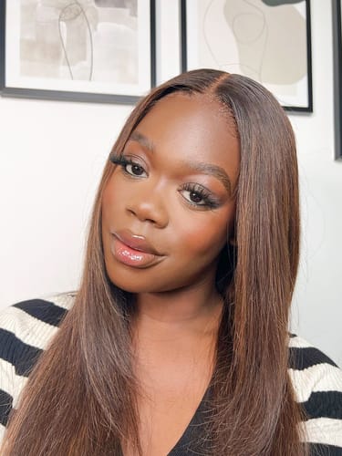 Customer photo review of Silky Straight Glueless Wig 5x5 HD Lace Invisible Knots 180% Density
