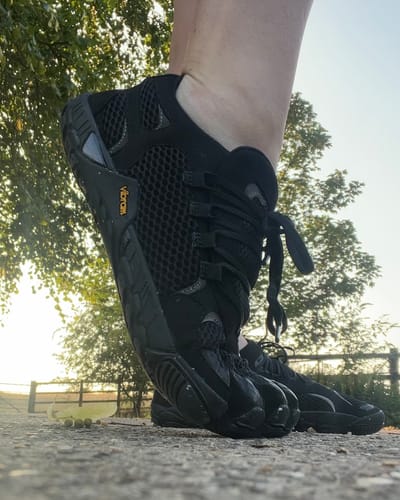 Customer photo review of Roadaround 2 Womens Black Reflective