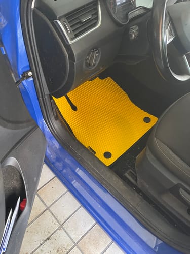 Customer photo review of Kofferraumwanne nach Maß