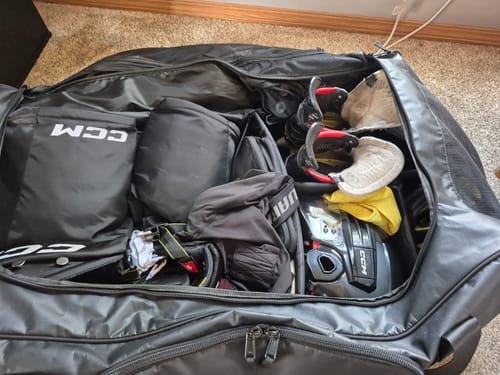Customer photo review of Conway+Banks Hockey Bag