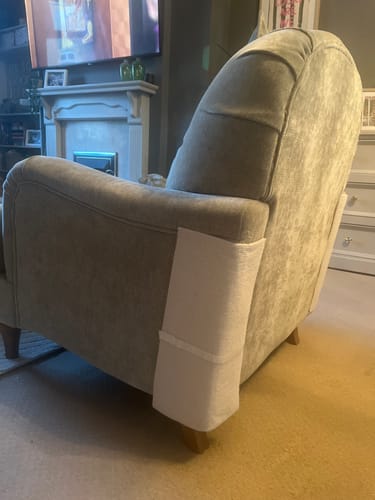 Customer photo review of Multifunctional Cat Scratching Carpet