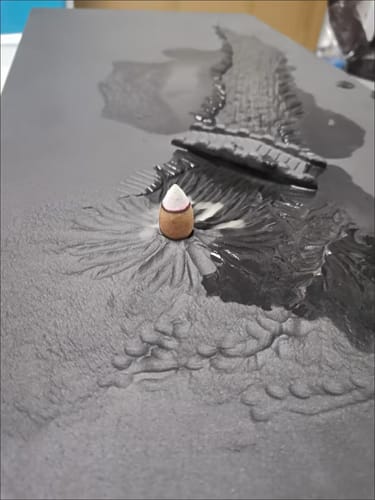 Customer photo review of Black Stone Bridge And River Tea Tray