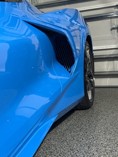 Customer photo review of Corvette C8 Side Intake Mesh Grille