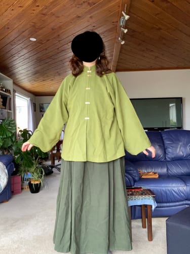 Customer photo review of Sen Lin 森林 Forest Fairy Modernized Ming Dynasty Liling Top & Easy-Wear Mamian Set