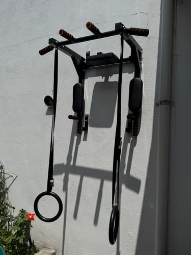 Customer photo review of Barra Dominadas con Aros para Fondos