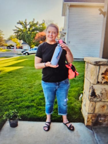 Customer photo review of TA-DA MOTIVATIONAL BOTTLE WITH CAN COOLER