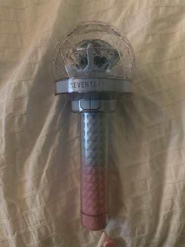 Customer photo review of SEVENTEEN - OFFICIAL LIGHT STICK VER.3 10TH ANNIV.