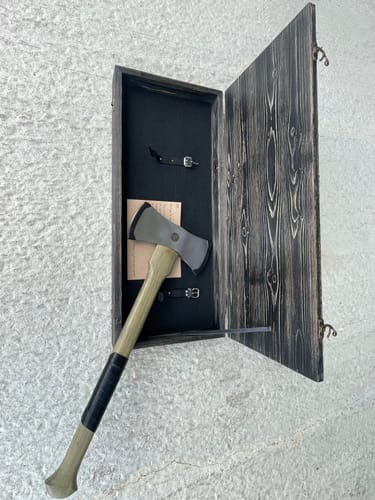 Customer photo review of Functional double bit axe "Vargstal"