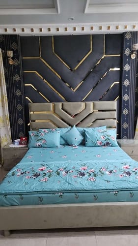 Customer photo review of BLAST SUMMER COMFORTER SET- 7 PCS