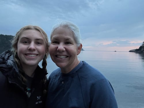 Customer photo review of Bailey Crewneck Sweatshirt • Final Sale Deals! - Starry Night