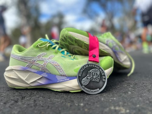 Customer photo review of Asics Novablast 5 TR Hombre Nature Bathing