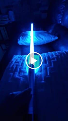 Customer video review of The Graflex Stunt saber