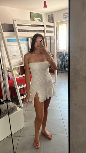 Customer photo review of Abito di pizzo corto con scollo a barca - bianco