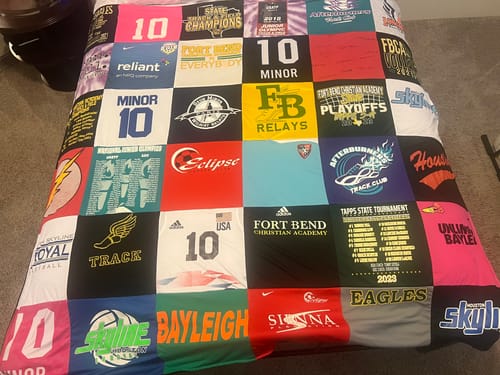 Customer photo review of Premium T Shirt Quilt