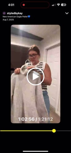 Customer video review of American Eagle Outfitters Women's Secondhand Wholesale Clothing