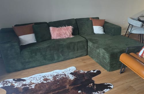 Customer photo review of HOMREST 106 inch Cloud Sectional Couch with Chaise Lounge for Living Room, Corduroy Fabric, Green